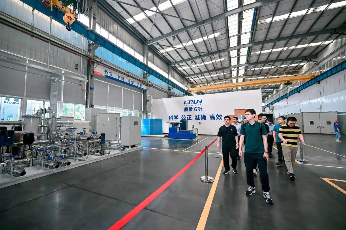 [行业动态] 液冷成套机械装备需求爆发，AI 算力中心拉动专用设备扩产